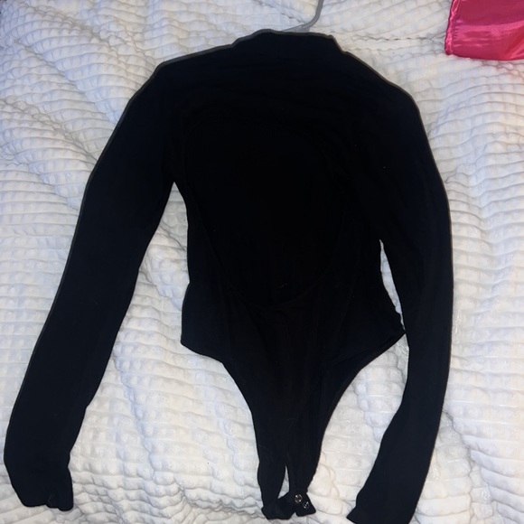 size- large - Picture 2 of 3